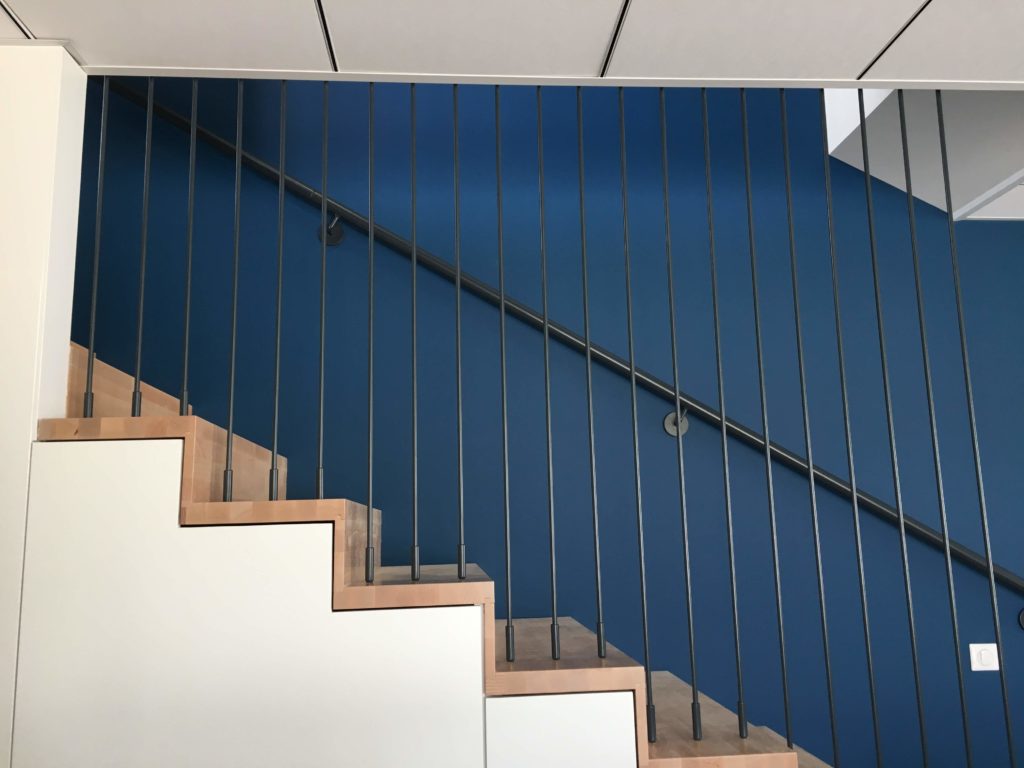 AMSD - Métallier Serrurier Isère - Garde-corps Escalier acier - Pajay